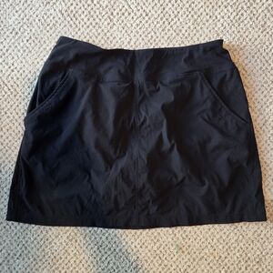 Mountain Hardwear Women's Skort - Medium
